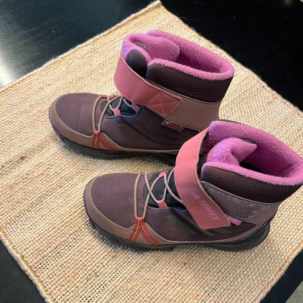 Adidas Terrex Kids Boots - Warm and Waterproof - Big Kids' Size 1